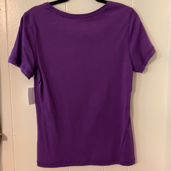 NWT Christoper & Banks purple v-neck top - Picture 8 of 8